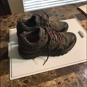 Northface men’s hiking shoes
